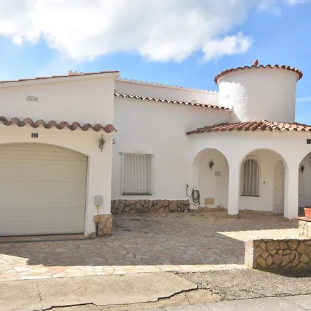 Rnet Casa Mas Fumats Schnell Holiday home